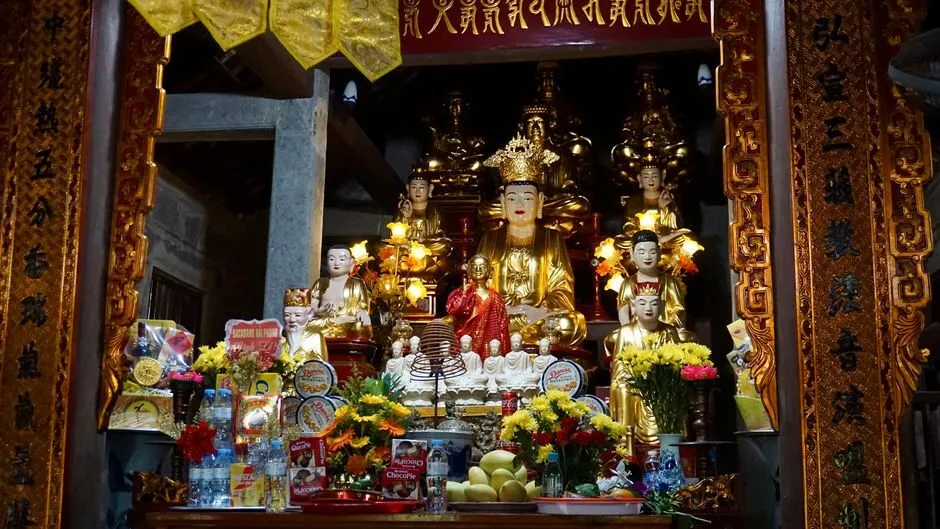 Bộ tranh thờ Phật Di Lặc cùng các vị Phật khác